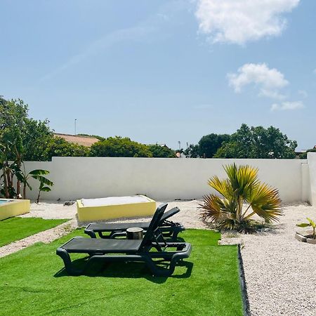 Hotel Bon Bini Kokolishi Willemstad Exteriér fotografie